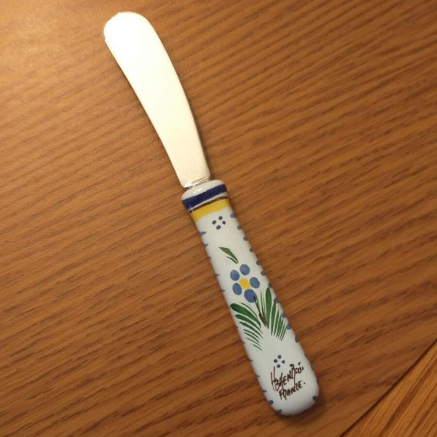 Fleuri Royal Hollow Handle Butter Spreader by Quimper-1