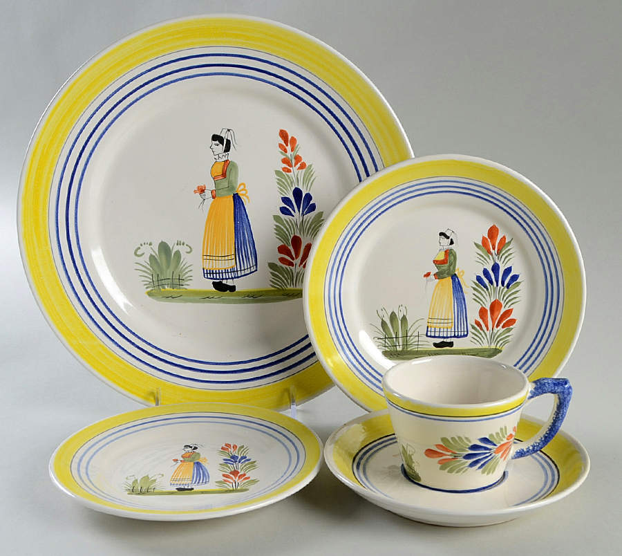 Henriot (Lady Or Man Center) 5 Piece Place Setting by Quimper-1
