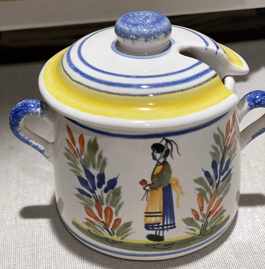 Henriot (Lady Or Man Center) Jam/Jelly & Lid by Quimper-1