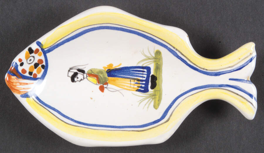 Henriot (Lady Or Man Center) Oval Fish Dish by Quimper-1