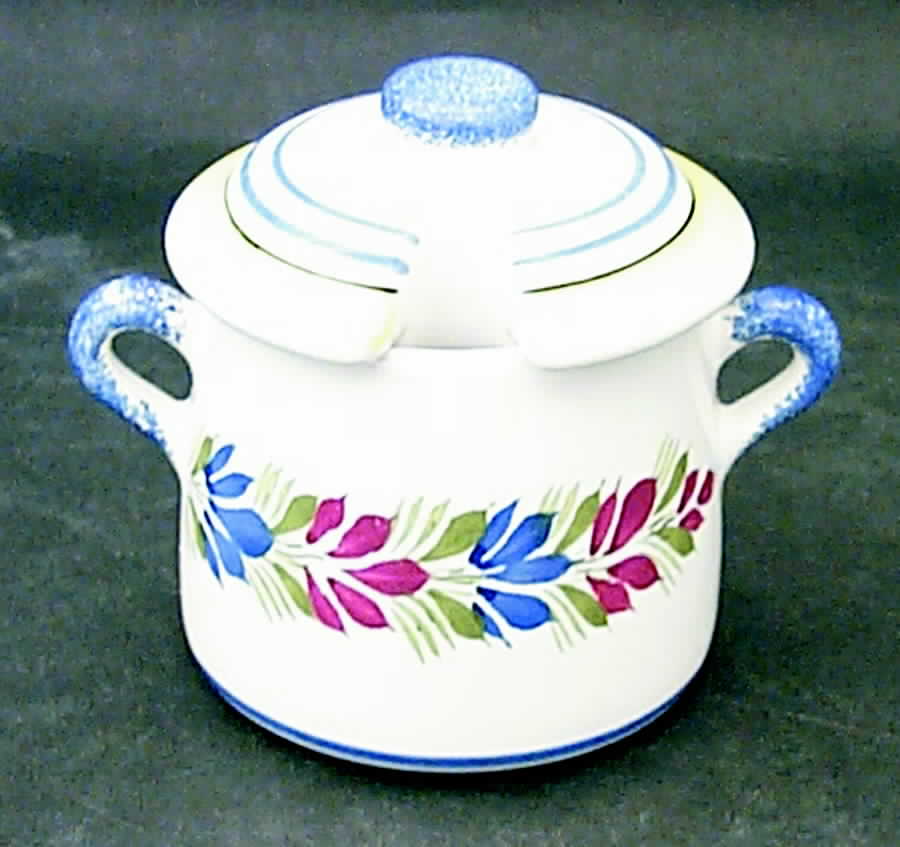 Henriot (Lady Or Man Center) Jam/Jelly & Lid by Quimper-1