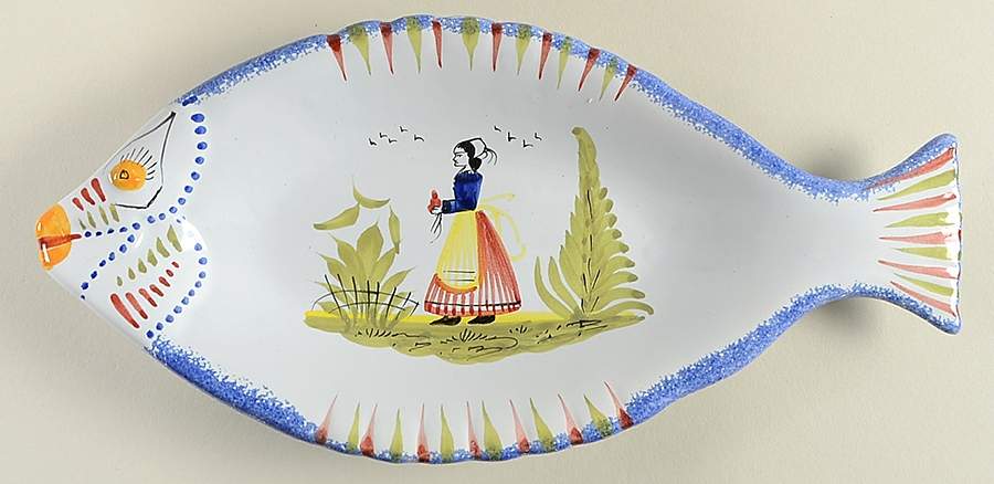 Henriot (Lady Or Man Center) 10" Fish Plate by Quimper-1