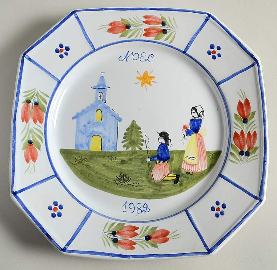 Mistral Blue (Octagonal, Lady Center) 1982 Collector Plate by Quimper-1