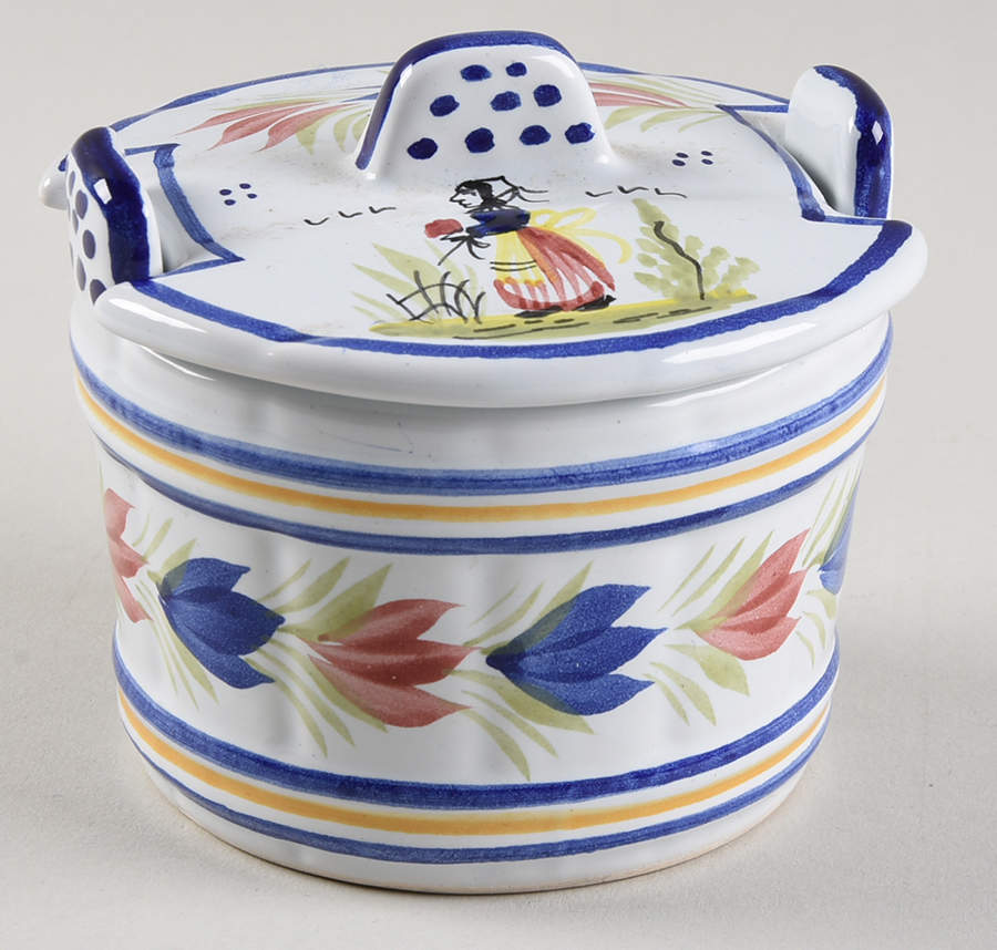 Petit Breton Butter Tub & Lid by Quimper-1