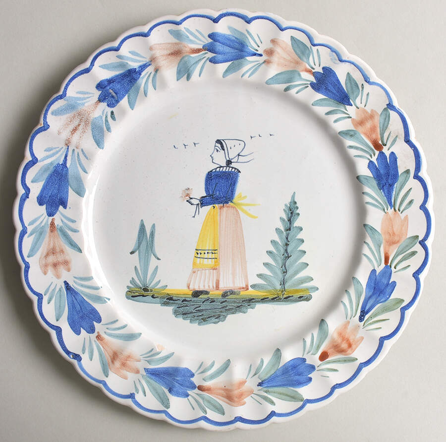QUI3 Dinner Plate by Quimper-1