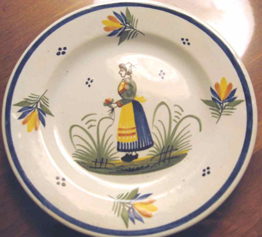 QUI8 Dinner Plate by Quimper-1