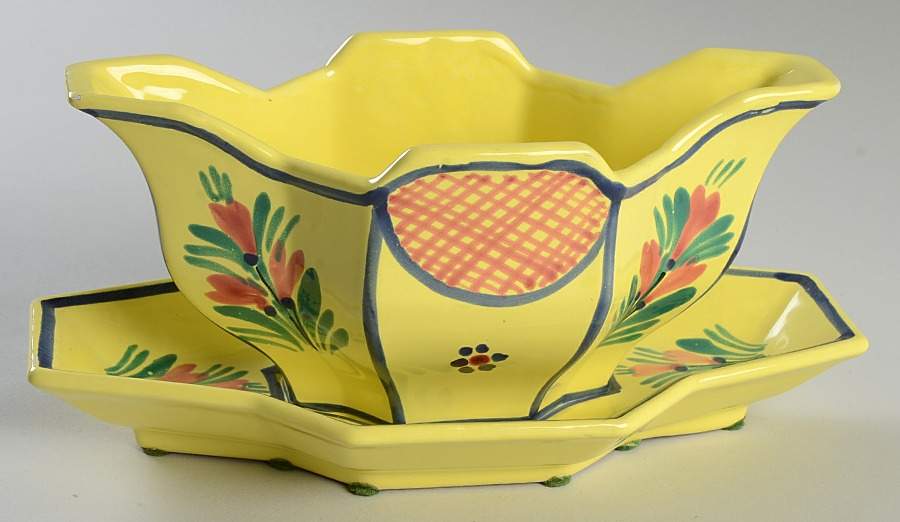 Soleil Yellow (Octagonal, Lady) Gravy Boat with Attached Underplate by Quimper-1