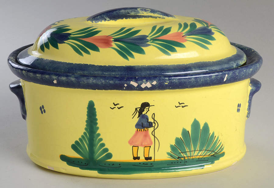 Soleil Yellow (Round) 1.5 Quart Oval Covered Casserole by Quimper-1