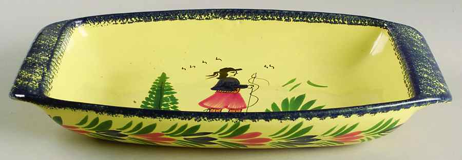 Soleil Yellow (Round) 11" Rectangular Baker by Quimper-1