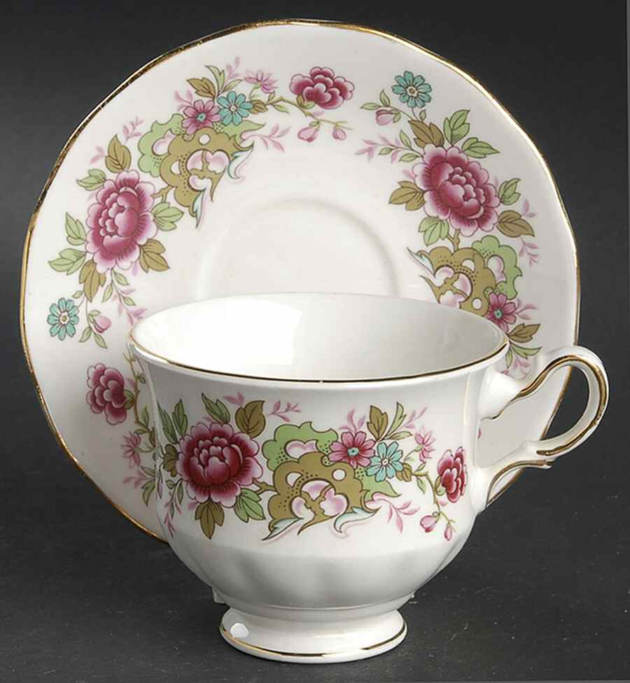 Chinese Tree Footed Cup & Saucer Set by Queen Anne (England)-1