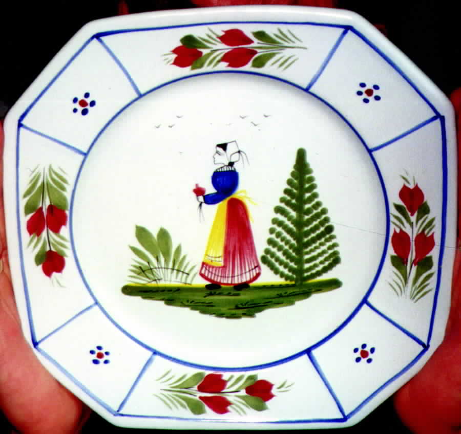 QUI18 Luncheon Plate by Quimper-1