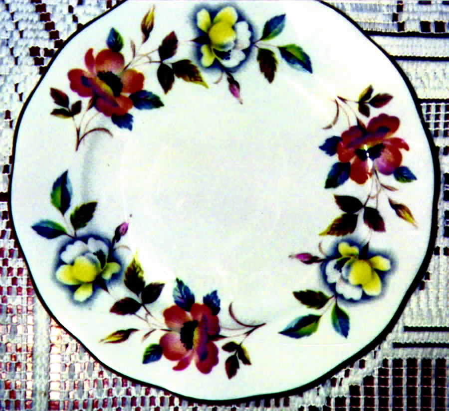 Windsor Bread & Butter Plate by Queen Anne (England)-1