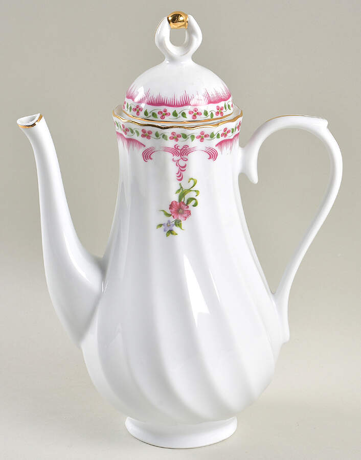 QUN1 Coffee Pot & Lid by Quinta Nova-1