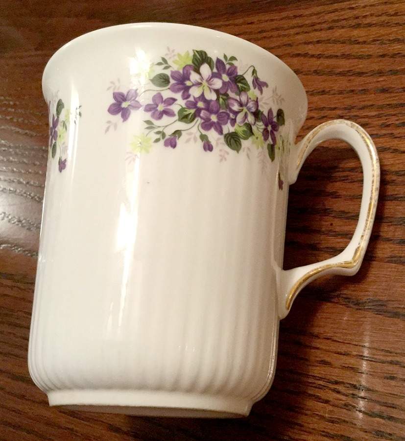 8625 Mug by Queen Anne (England)-1
