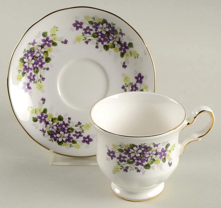 8625 Footed Demitasse Cup & Saucer Set by Queen Anne (England)-1