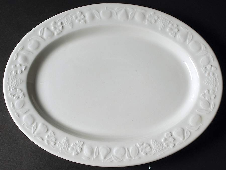 QUD7 13" Oval Serving Platter by Quadrifoglio-1