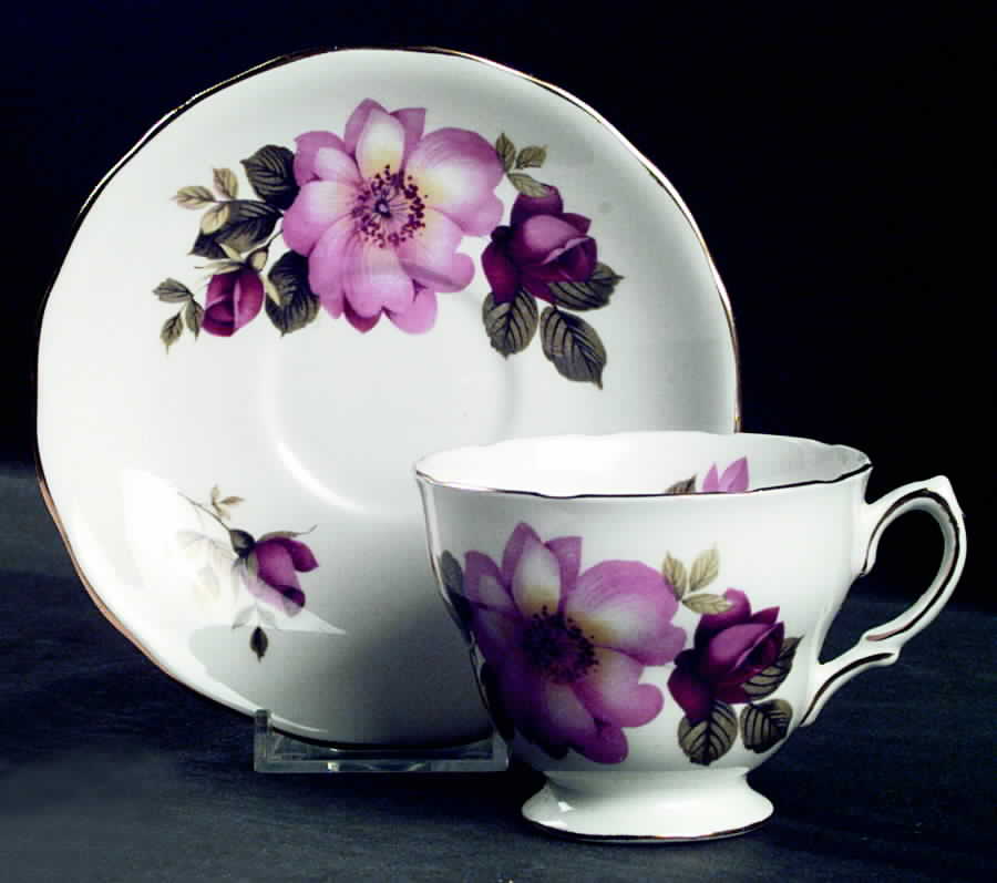 8299 Footed Cup & Saucer Set by Queen Anne (England)-1