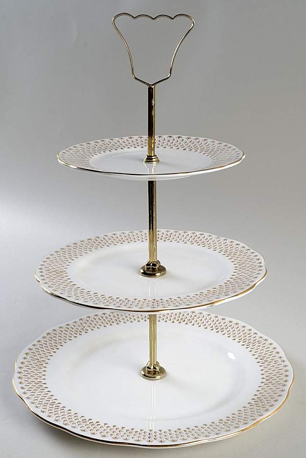 QUA24 3-Tiered Serving Tray (DP, SP, BB) by Queen Anne (England)-1