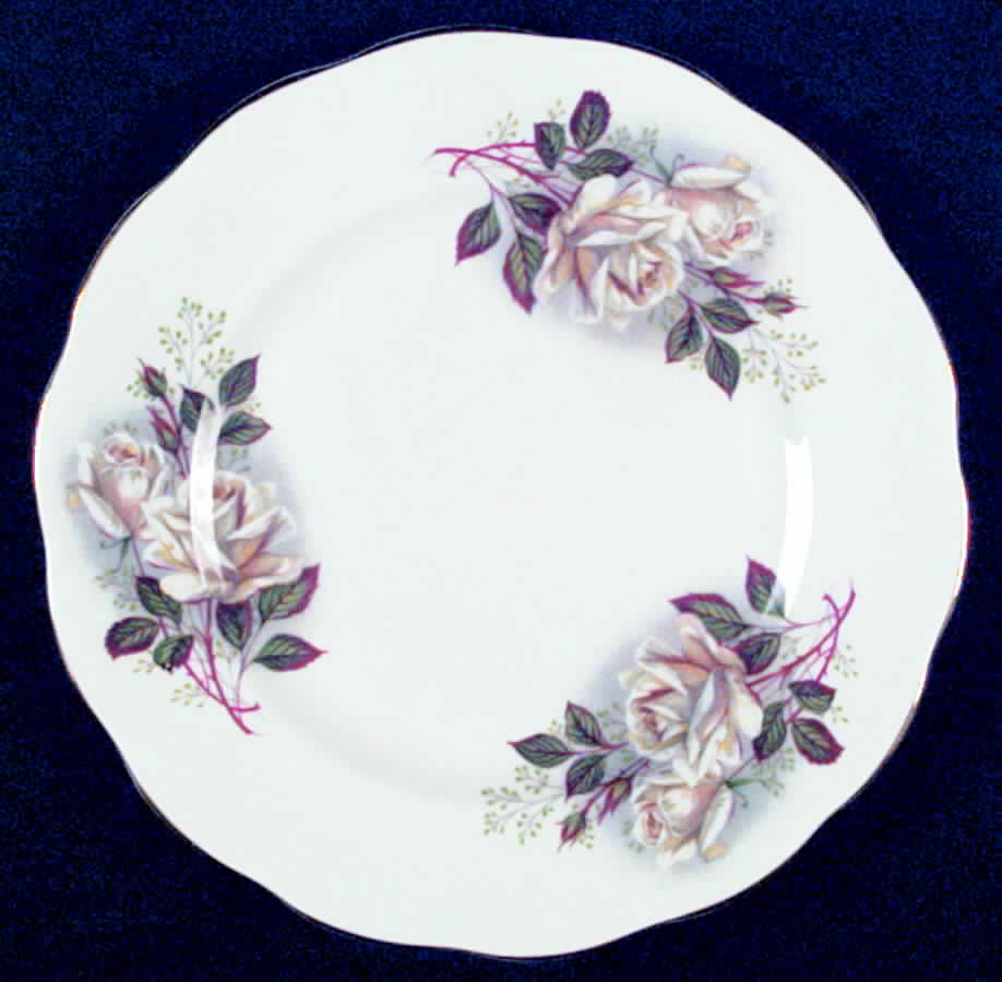 QUA26 Salad Plate by Queen Anne (England)-1