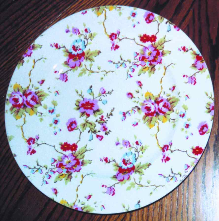 Blossom Dinner Plate by Queen's-1