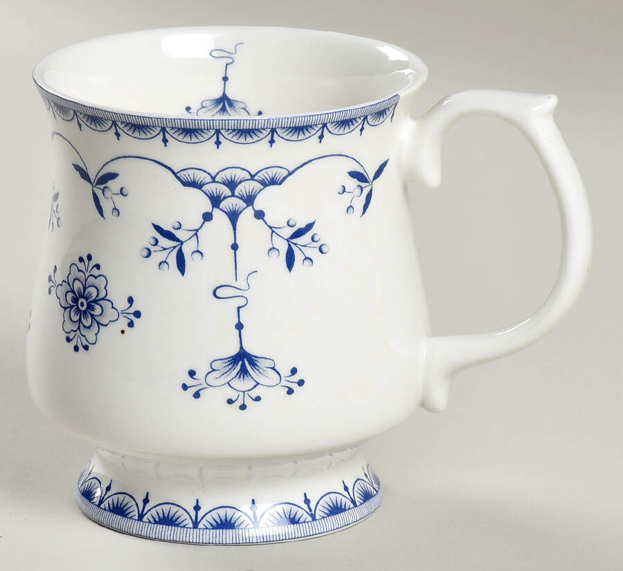 Ingrid Footed Mug by Queen's-1