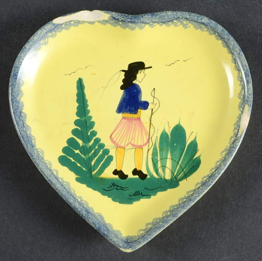 Soleil Yellow (Octagonal, Man) Large Heart Shaped Dish by Quimper-1