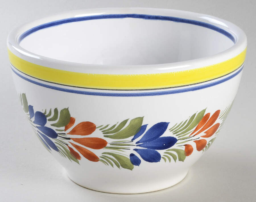 Henriot (Lady Or Man Center) 5" All Purpose Bowl by Quimper-1