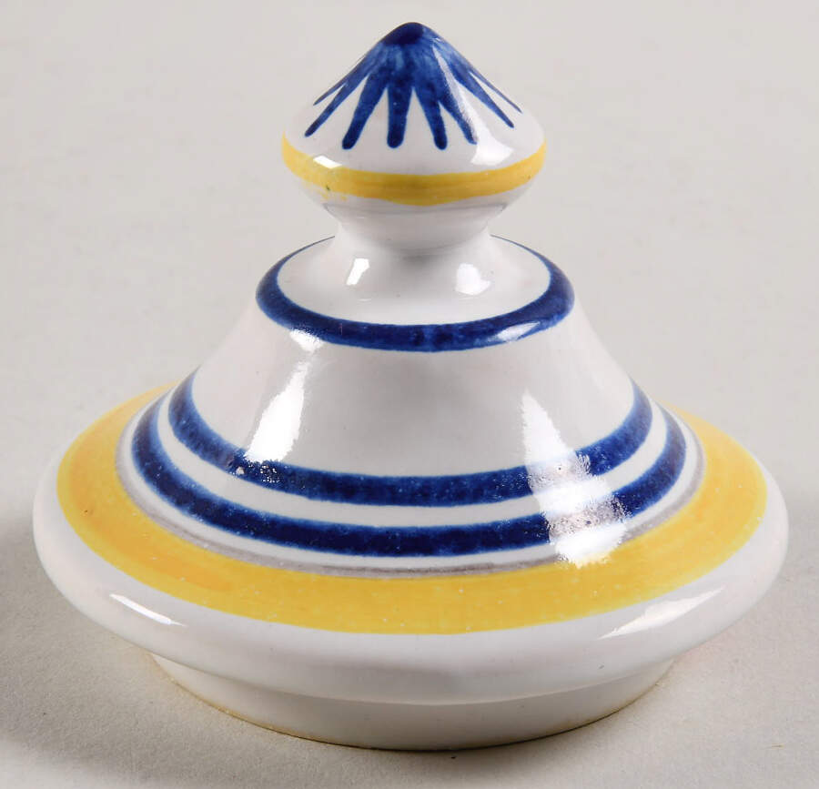 Henriot (Lady Or Man Center) Lid for Small Coffee Pot by Quimper-1