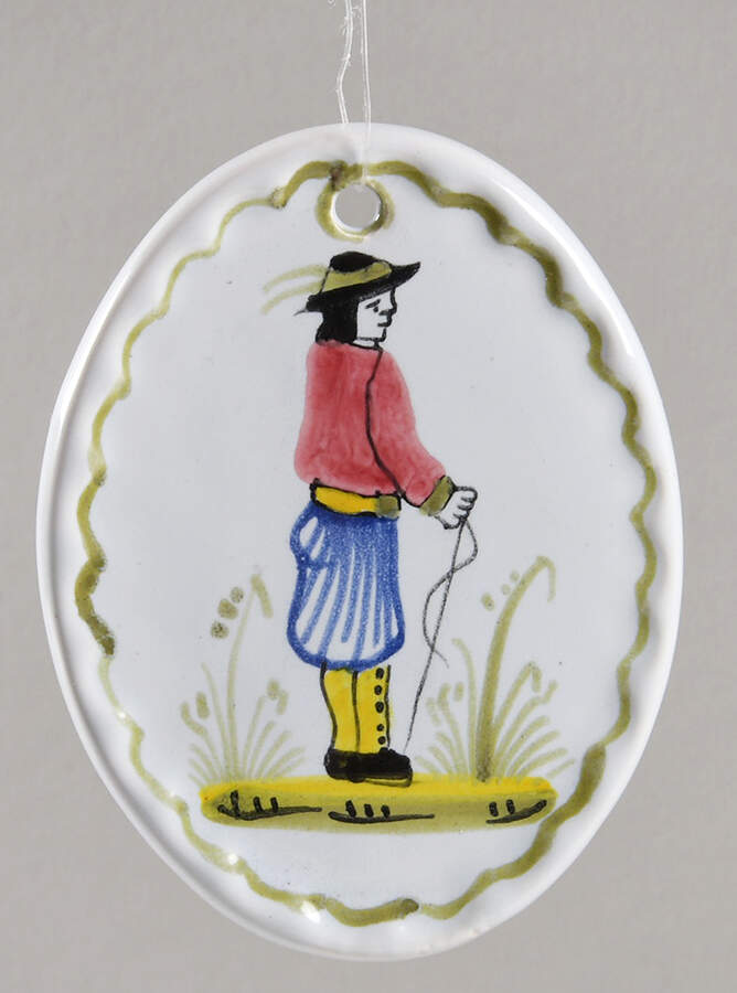 Henriot (Lady Or Man Center) Ornament by Quimper-1