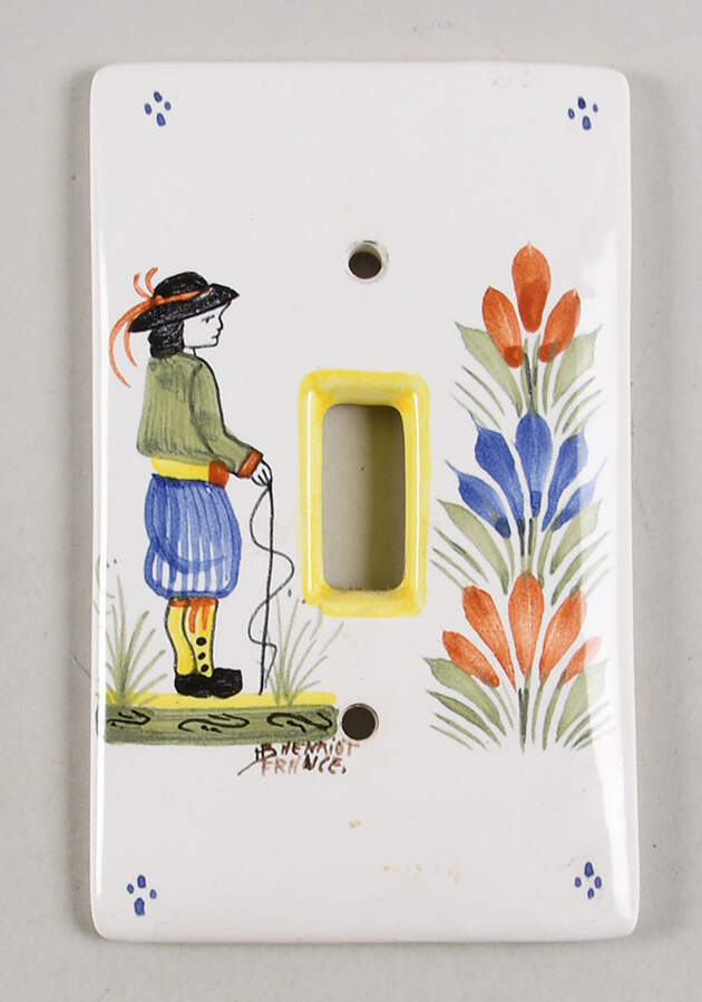 Henriot (Lady Or Man Center) Single Light Switch Cover by Quimper-1