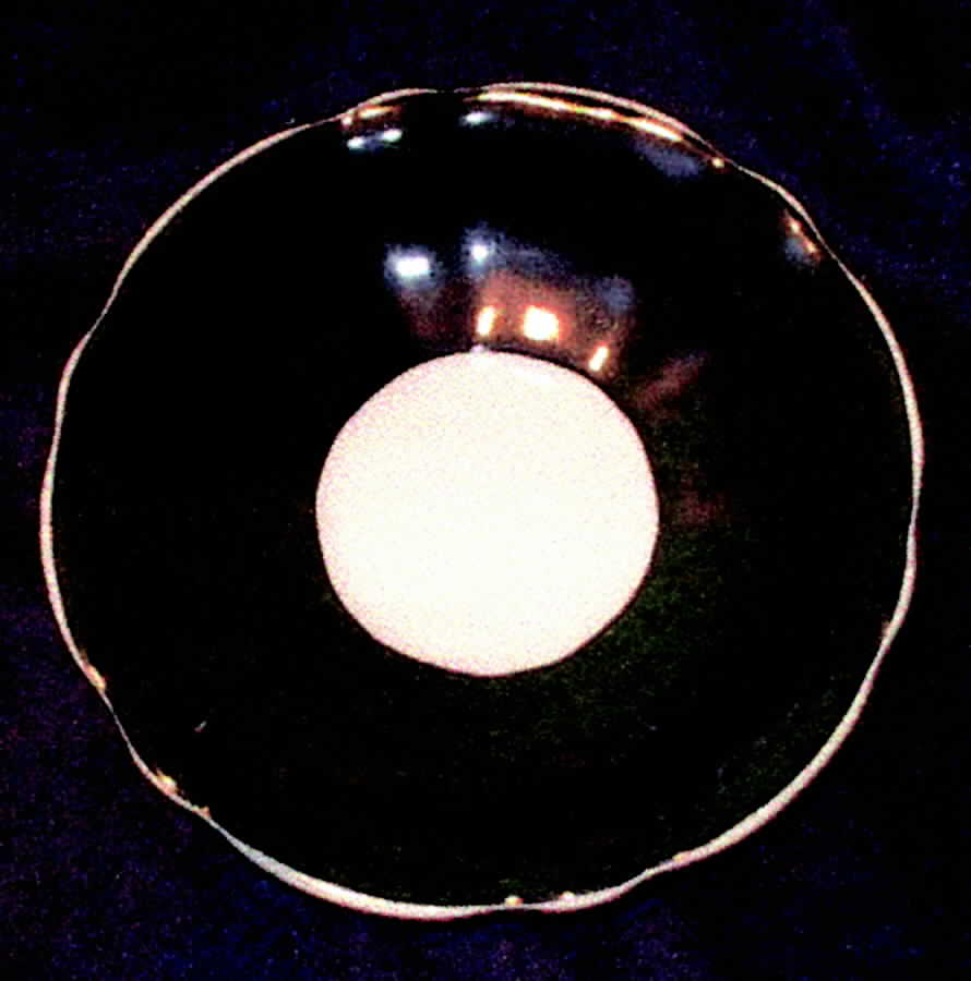5850 Saucer by Queen Anne (England)-1