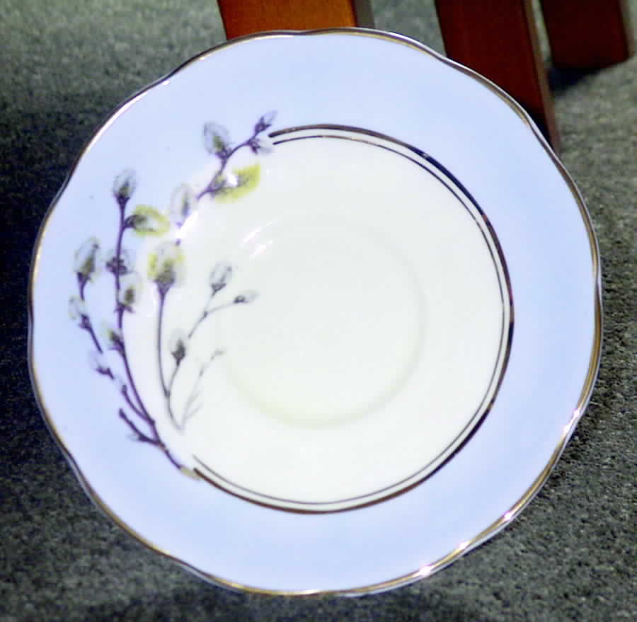 QUA36 Saucer by Queen Anne (England)-1
