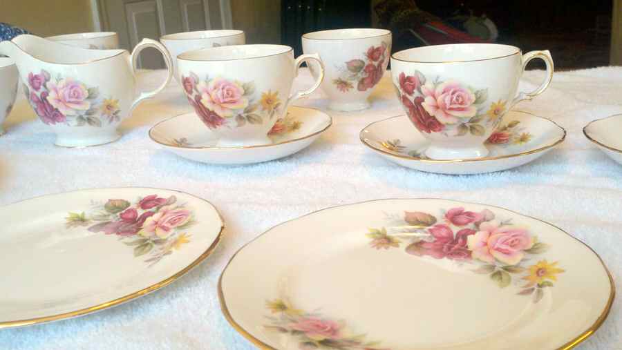 8517 Salad Plate by Queen Anne (England)-1