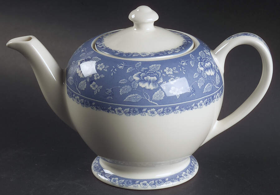 Albertine Teapot & Lid by Queen's-1