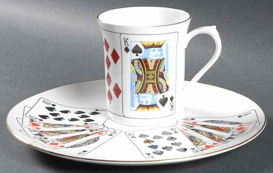 Cut for Coffee (Smooth) Snack Plate & Mug Set by Queen's-1