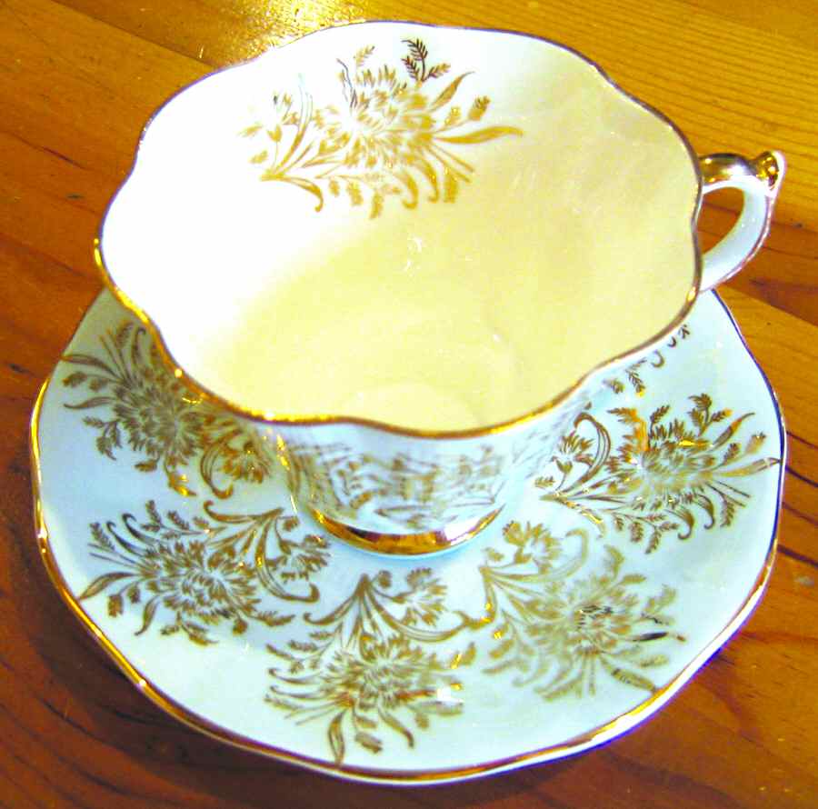 374 Footed Cup & Saucer Set by Queen Anne (England)-1