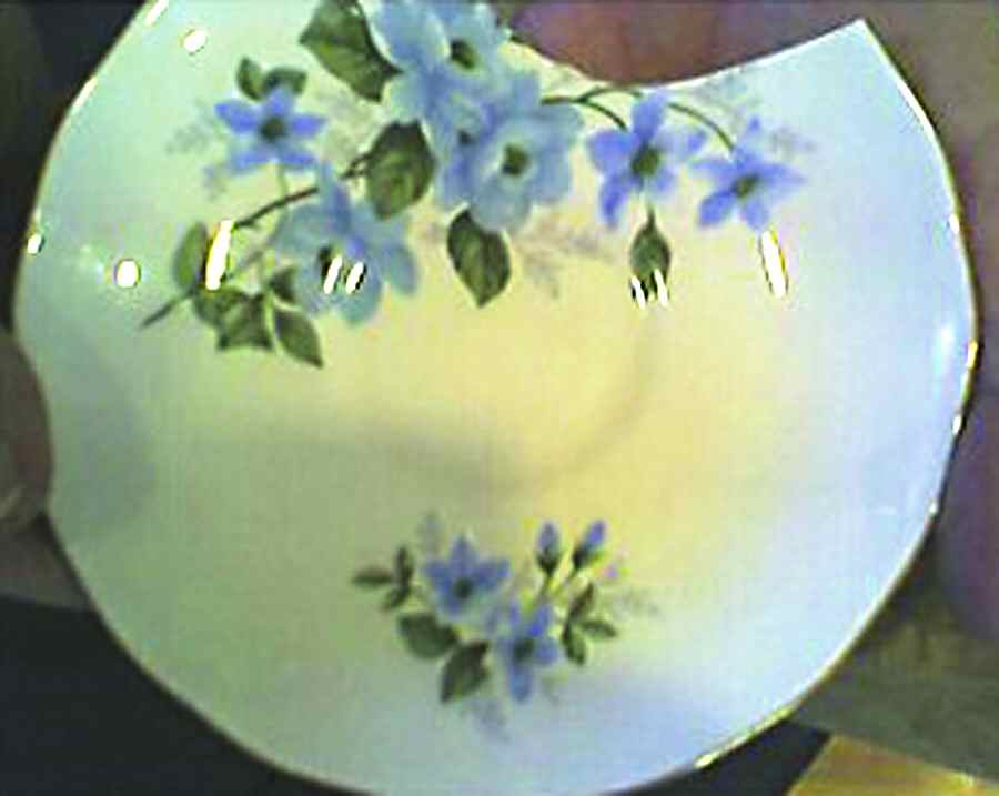 D968 Saucer by Queen Anne (England)-1
