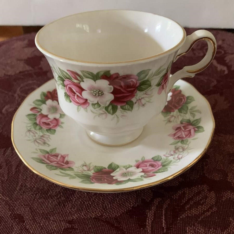 QUA42 Footed Cup & Saucer Set by Queen Anne (England)-1