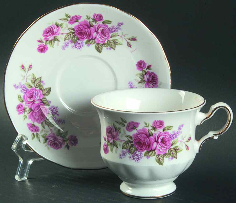 8544 Footed Cup & Saucer Set by Queen Anne (England)-1