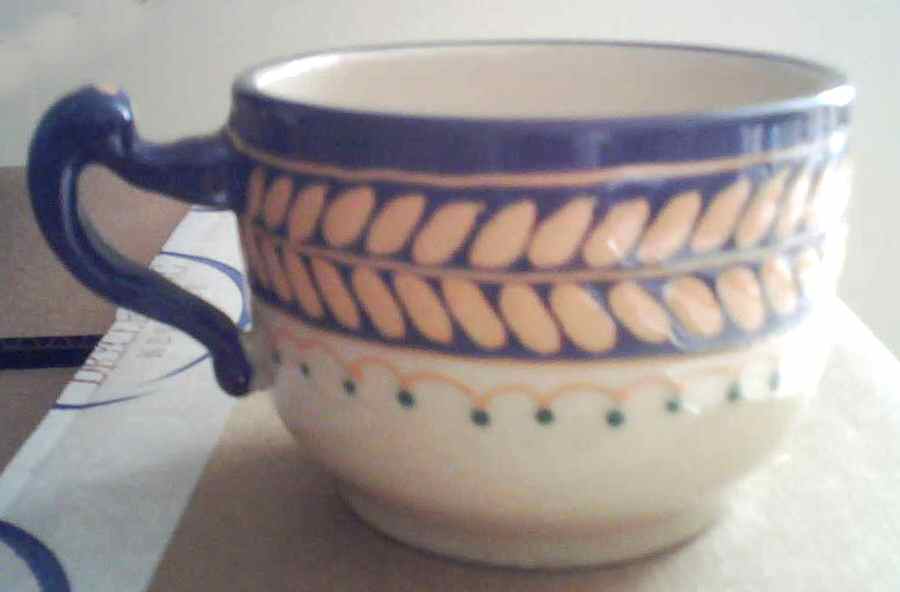 Breton Broderie Flat Cup by Quimper-1