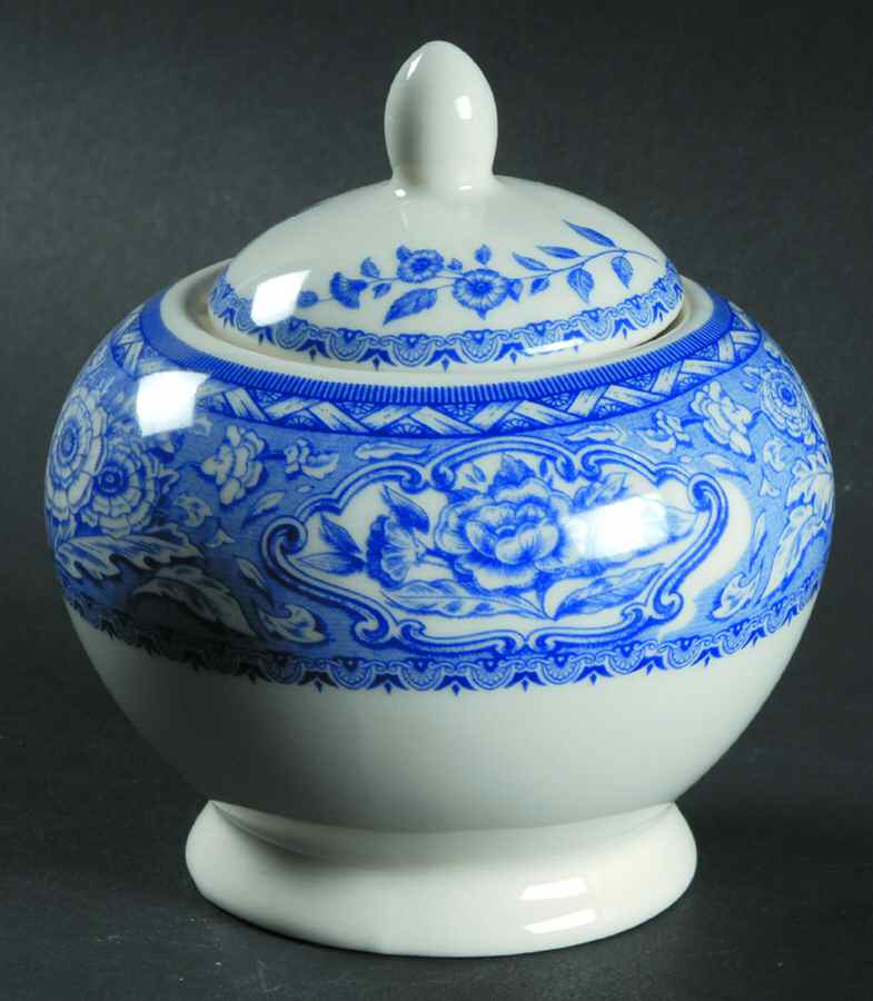 Rosemont Sugar Bowl & Lid by Queen's-1