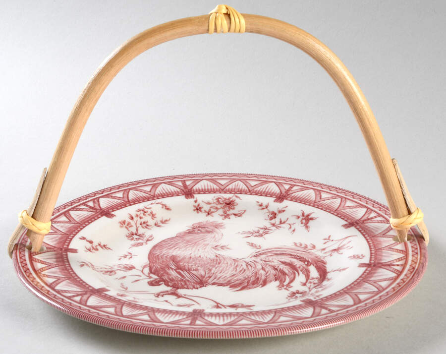 Rooster Red 5 3/8"-5 5/8" Bamboo Handled Serving Plate  HC by Queen's-1