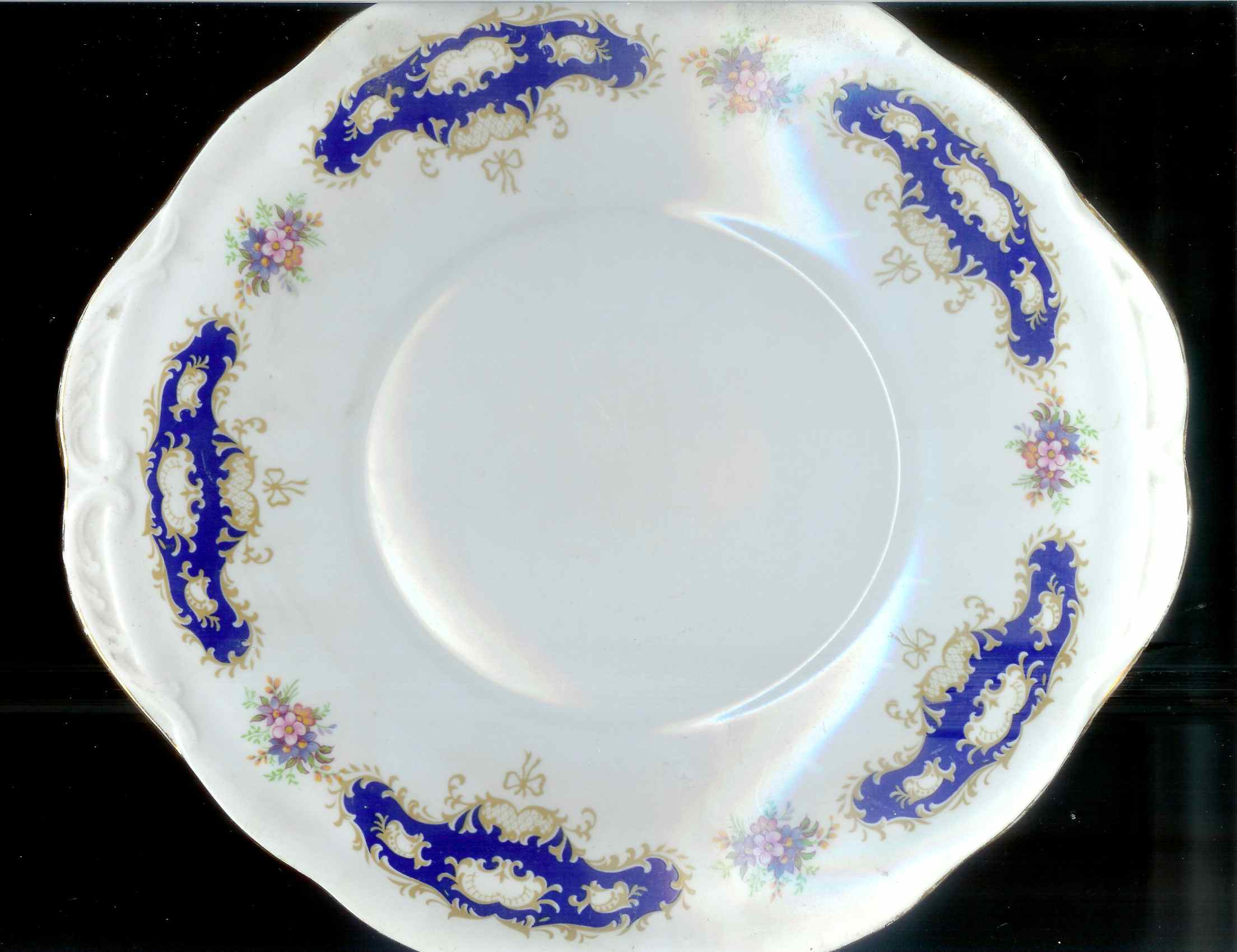 8363 Handled Cake Plate by Queen Anne (England)-1