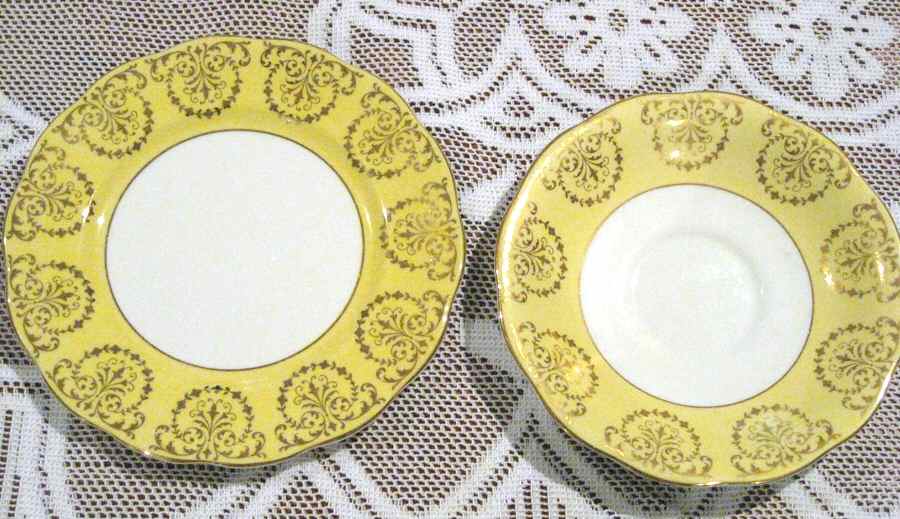 5095 Bread & Butter Plate by Queen Anne (England)-1