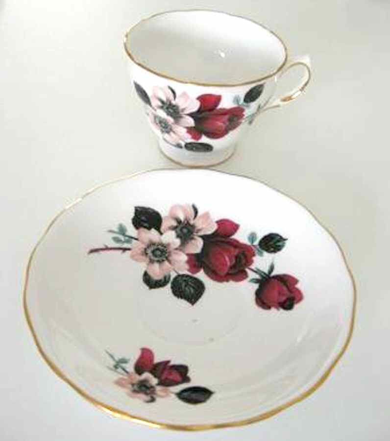 8302 Footed Cup & Saucer Set by Queen Anne (England)-1