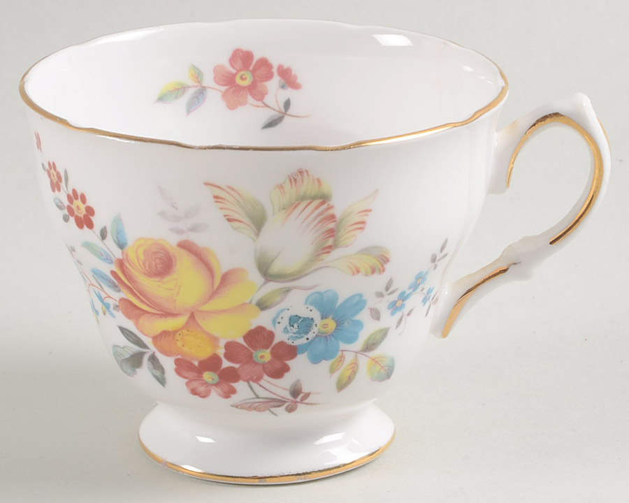 8300 Footed Cup by Queen Anne (England)-1