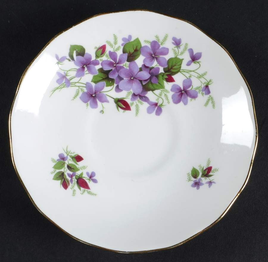 N8423 Saucer by Queen Anne (England)-1