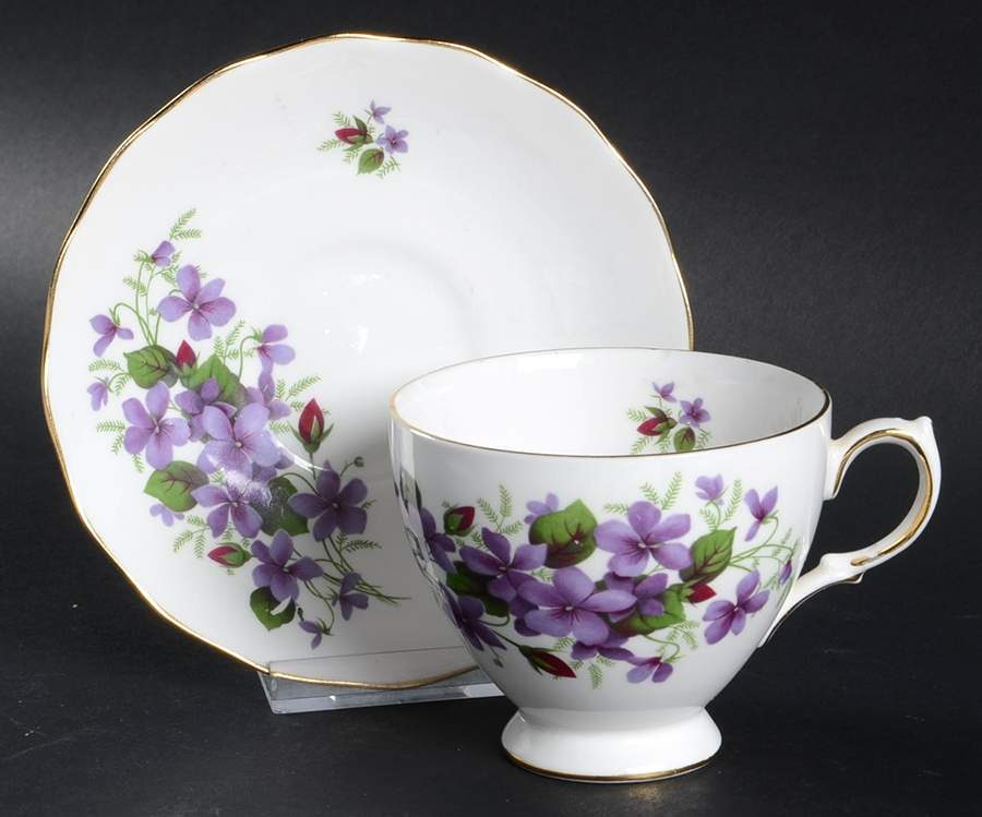 N8423 Footed Cup & Saucer Set by Queen Anne (England)-1