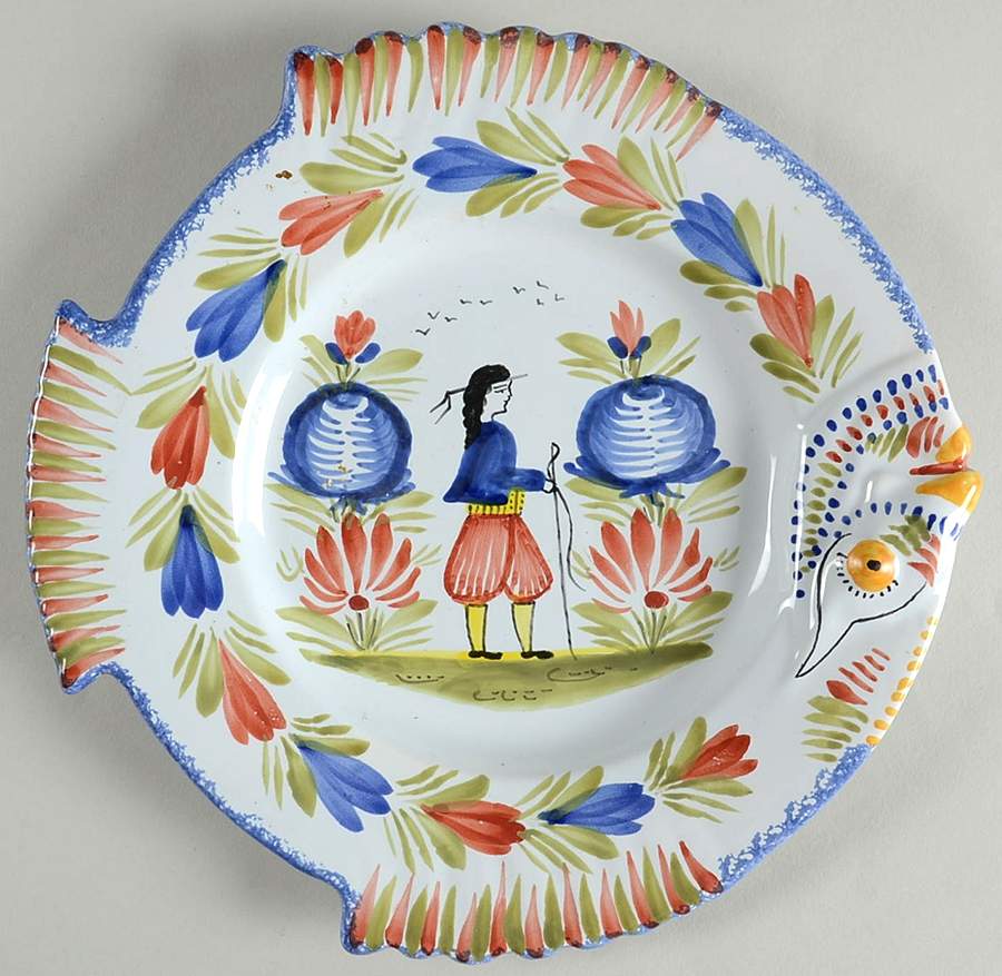 QUI69 Large Fish Dish by Quimper-1