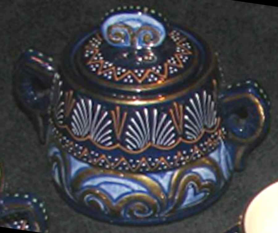 QUI70 Sugar Bowl & Lid by Quimper-1